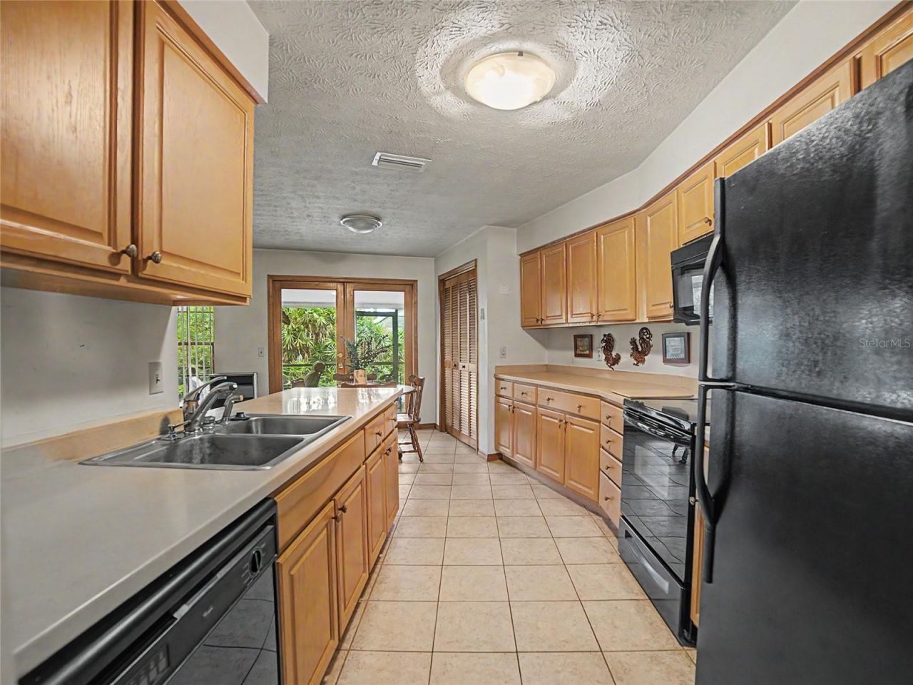 891 Timber Pond Drive , Brandon, FL 33510 Photo