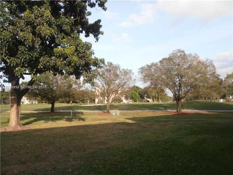 9401 Evergreen Pl , Unit 103, Davie, FL 33324 Photo