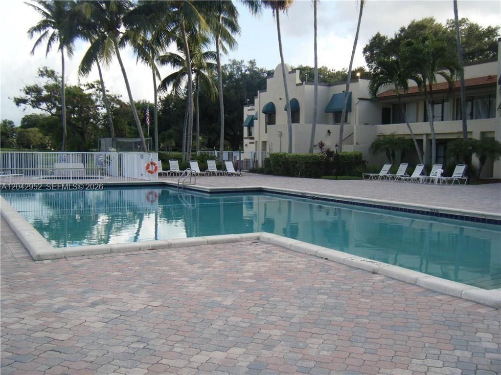 9401 Evergreen Pl , Unit 103, Davie, FL 33324 Photo