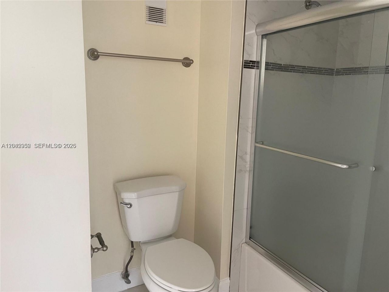 9401 Evergreen Pl , Unit 103, Davie, FL 33324 Photo