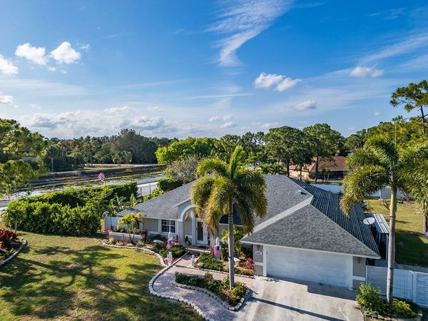 12987 N 66th Place N, The Acreage, FL 33470