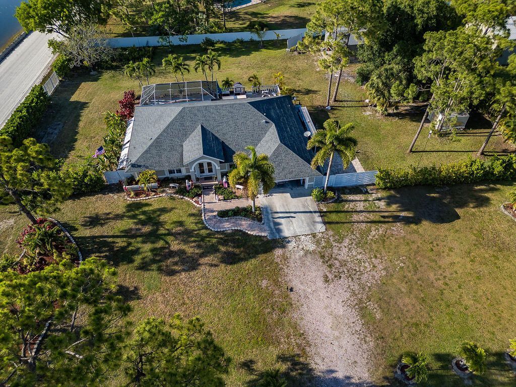 12987 N 66th Place N, The Acreage, FL 33470 Photo