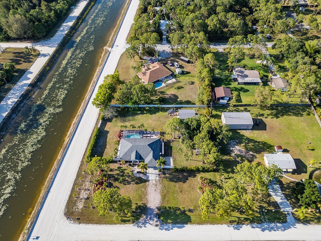 12987 N 66th Place N, The Acreage, FL 33470 Photo
