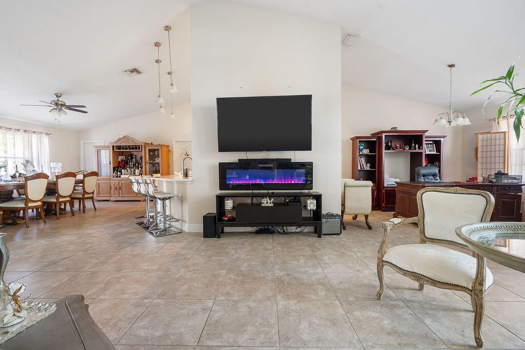 12987 N 66th Place N, The Acreage, FL 33470 Photo