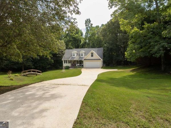 116 Duncans Mill Drive, Locust Grove, GA 30248