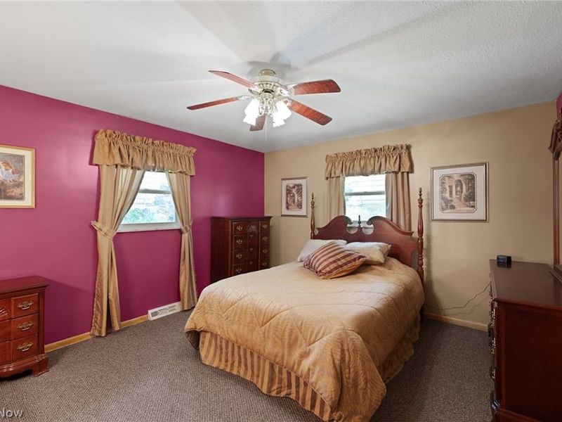 13967 Mohawk Trail, Middleburg Heights, OH 44130 Photo 16