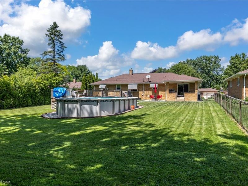 13967 Mohawk Trail, Middleburg Heights, OH 44130 Photo 27