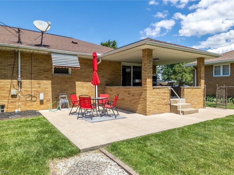 13967 Mohawk Trail, Middleburg Heights, OH 44130 Photo 32
