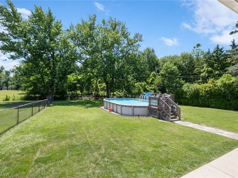 13967 Mohawk Trail, Middleburg Heights, OH 44130 Photo 36