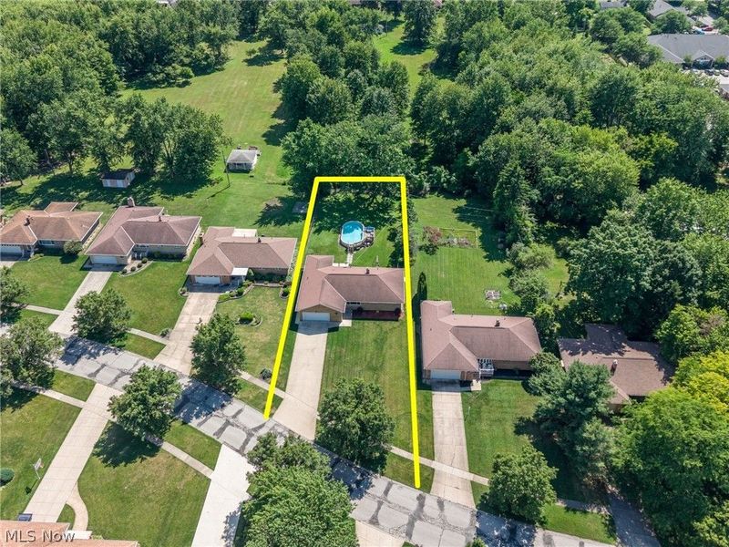 13967 Mohawk Trail, Middleburg Heights, OH 44130 Photo 38