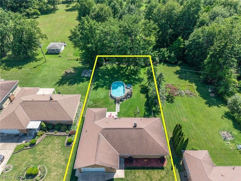13967 Mohawk Trail, Middleburg Heights, OH 44130 Photo 4