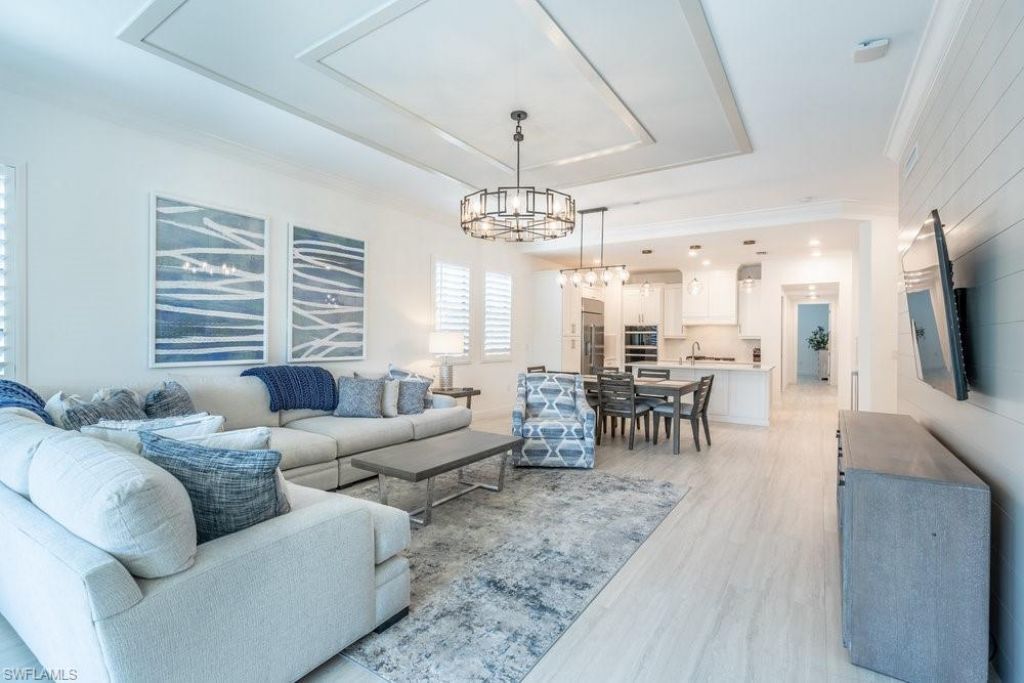 16364 Viansa Way , Unit 202, Naples, FL 34110 Photo