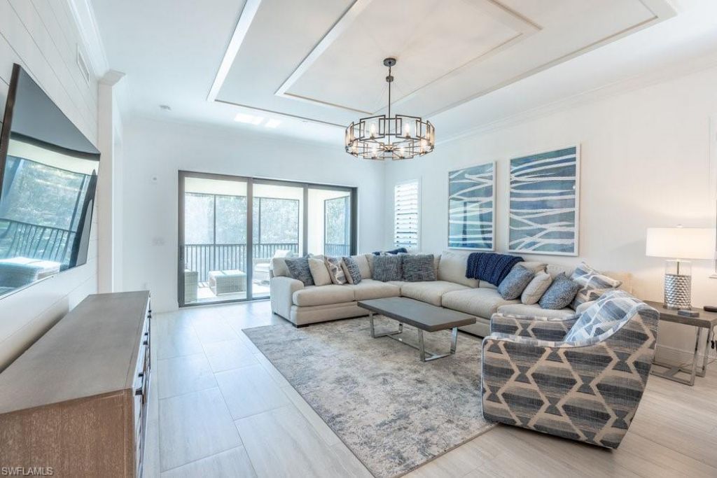 16364 Viansa Way , Unit 202, Naples, FL 34110 Photo
