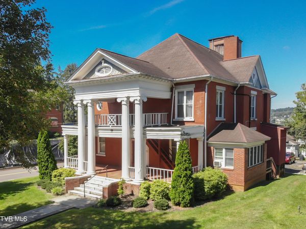 200 Solar Street, Bristol, VA 24201