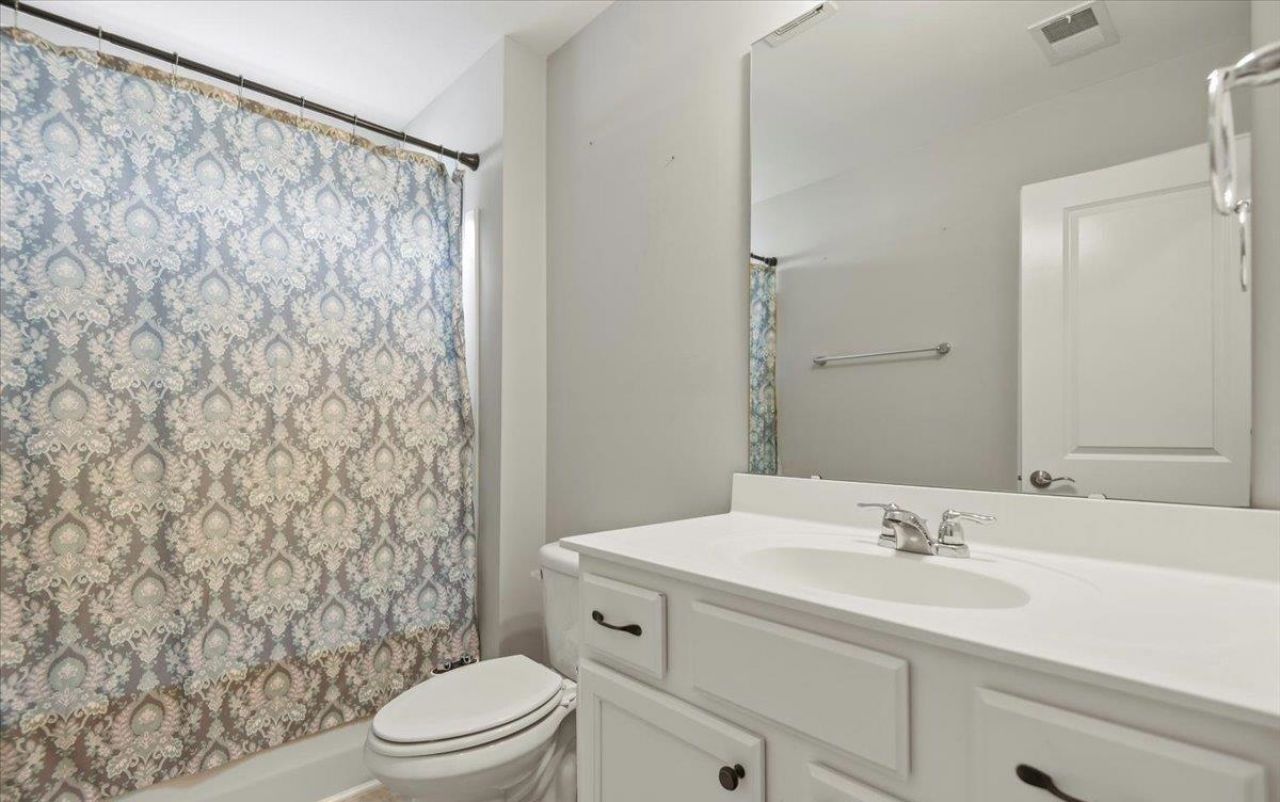 3720 Park Pointe Ave.  Photo 18