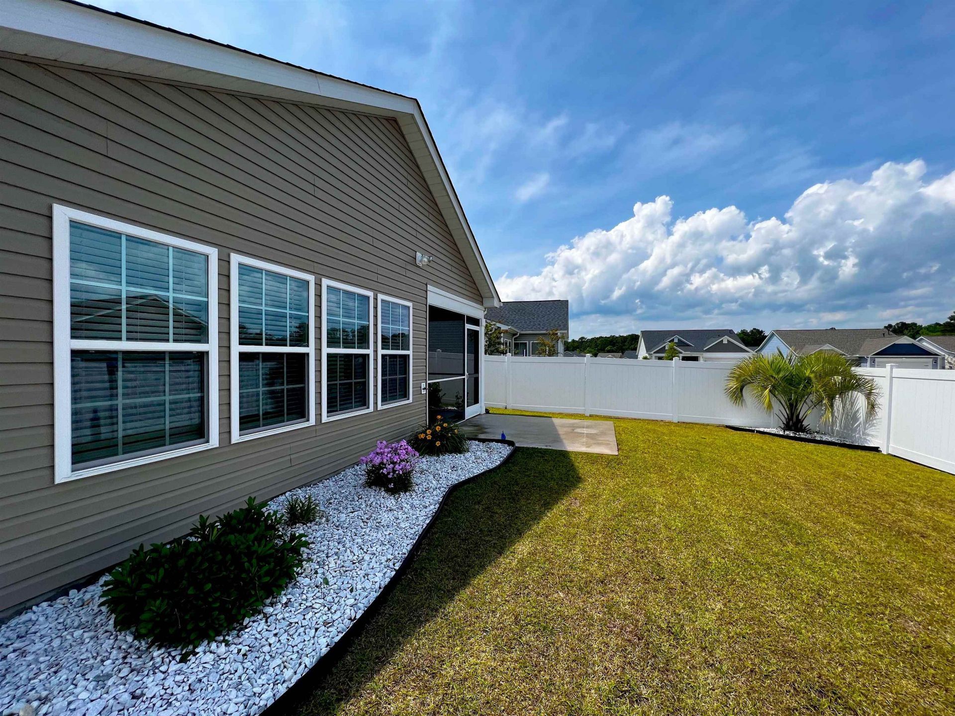 3720 Park Pointe Ave.  Photo 21