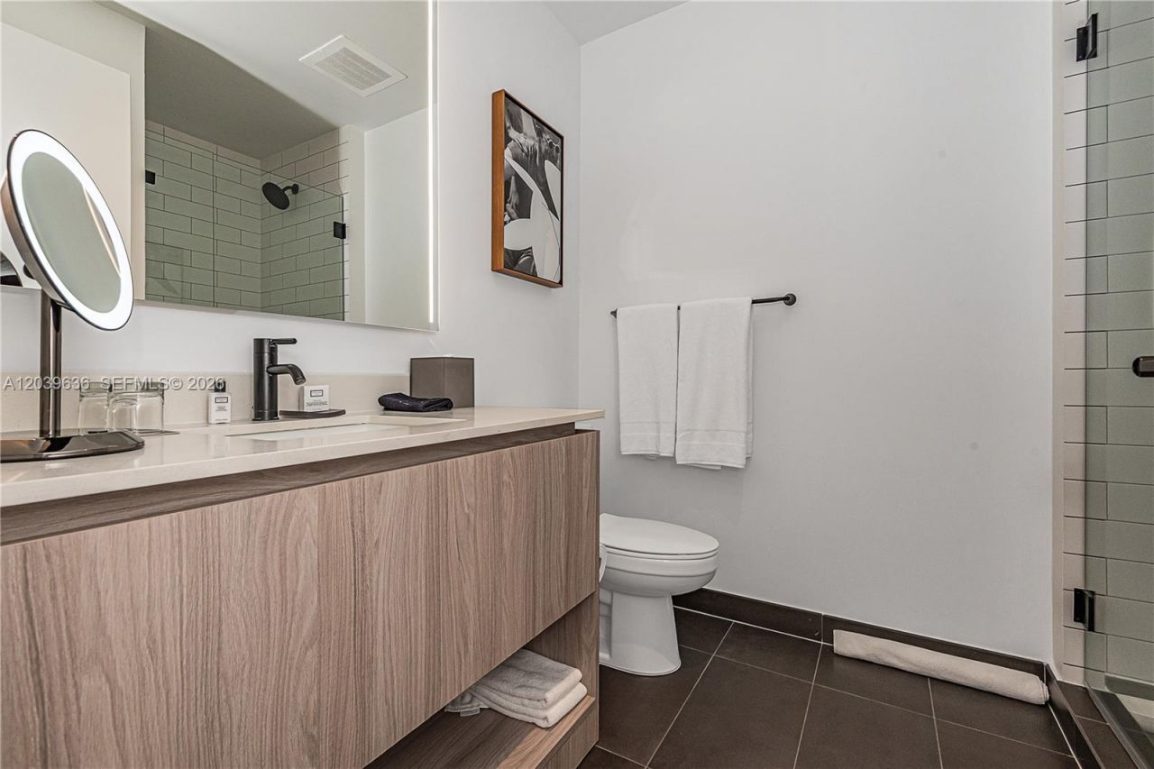 398 NE 5th St , Unit 2904, Miami, FL 33132 Photo
