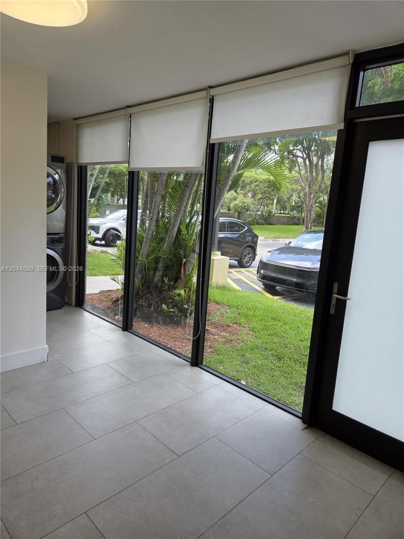 20401 NE 30th Ave , Unit 112-8, Aventura, FL 33180 Photo