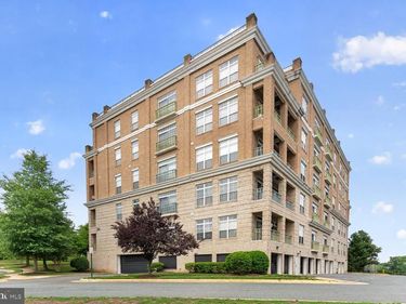810 BELMONT BAY DRIVE, Unit 204, WOODBRIDGE, VA 22191