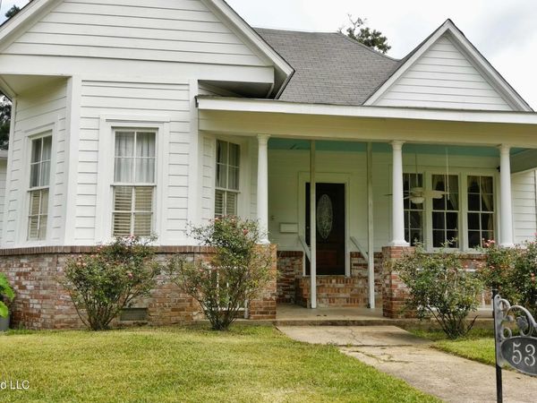 536 W Chickasaw Street, Brookhaven, MS 39601