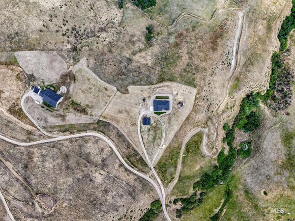 34 Deirdre Dr, Horseshoe Bend, ID 83629