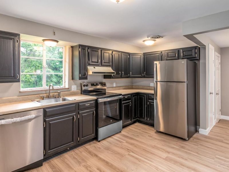 8667 Susanview Lane, Anderson Twp, OH 45244 Photo 13
