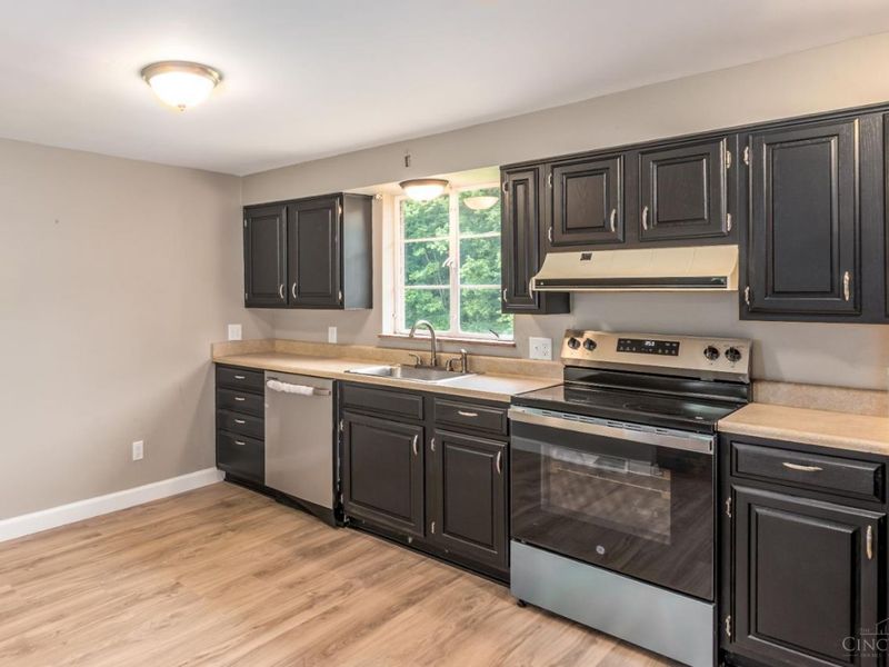 8667 Susanview Lane, Anderson Twp, OH 45244 Photo 15
