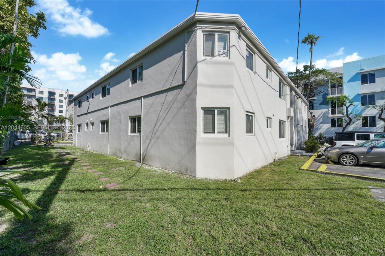 1630 NW 18th St , Unit 3, Miami, FL 33125 Photo