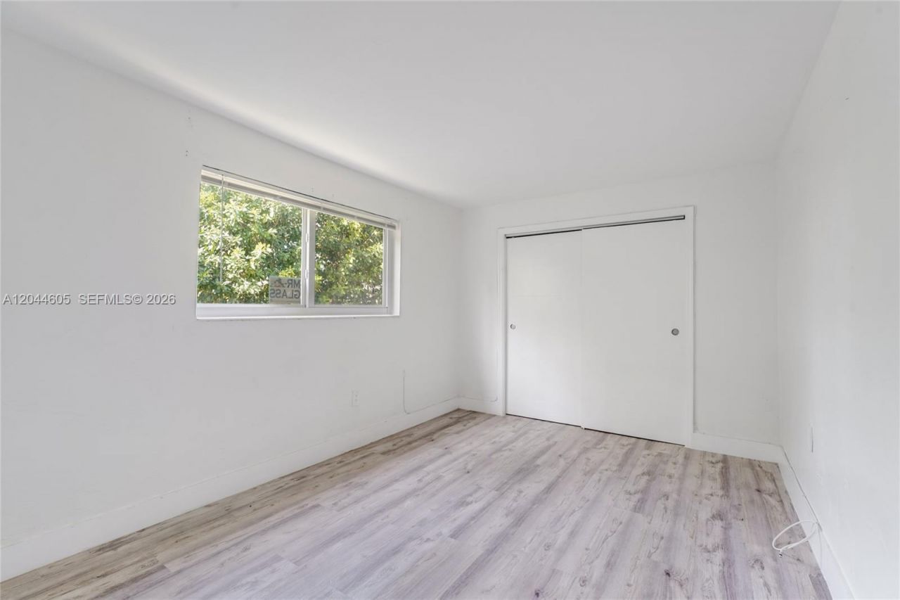1630 NW 18th St , Unit 3, Miami, FL 33125 Photo