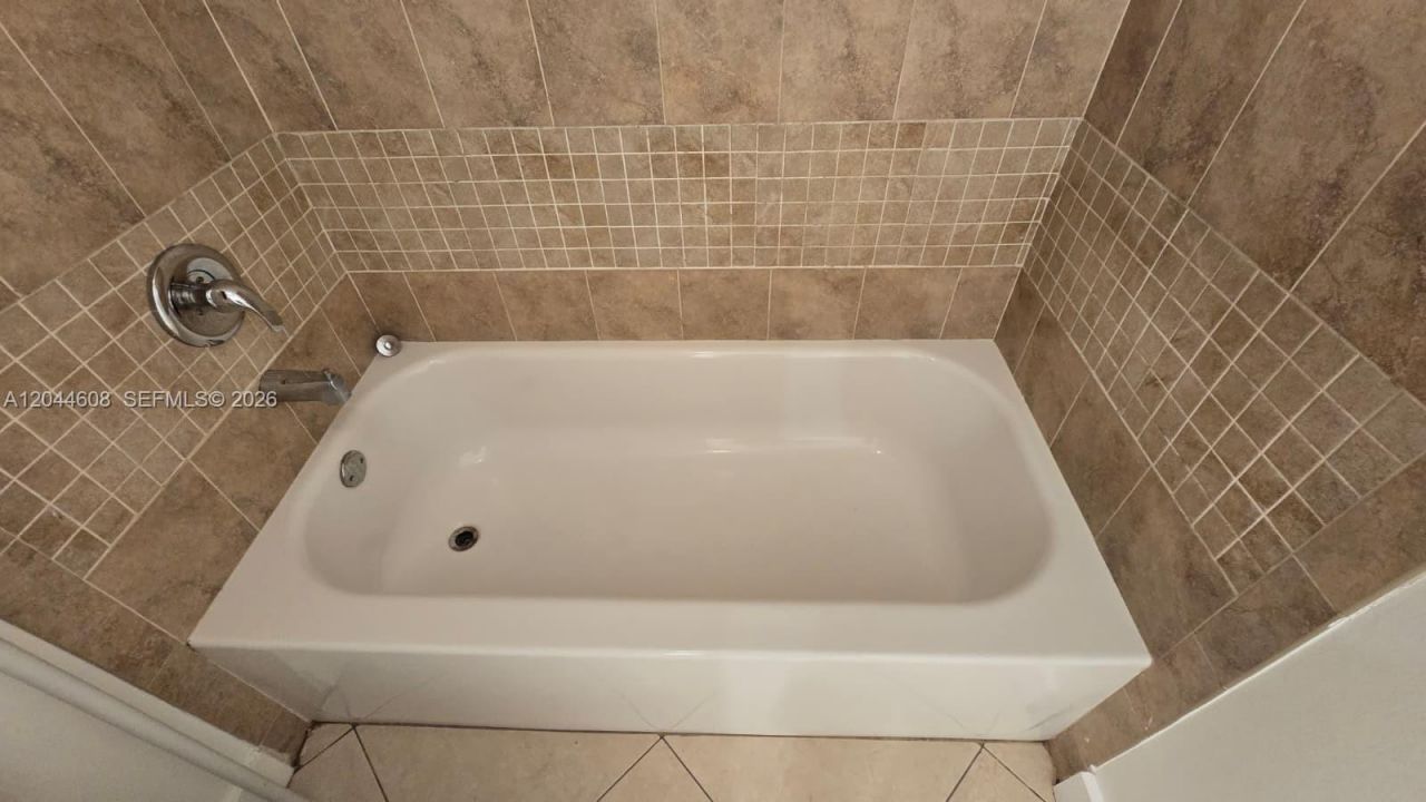 10741 Cleary Blvd, Unit 306, Plantation, FL 33324 Photo