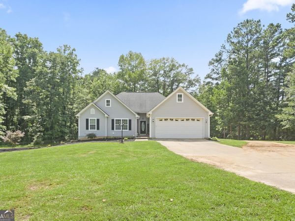 464 Old Carrollton Road, Newnan, GA 30263