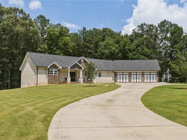 580 Old Yorkville Road , Dallas, GA 30157