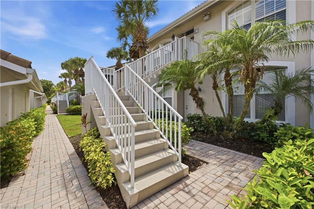 14560 Red Fox Run, Unit 502, Naples, FL 34110 Photo