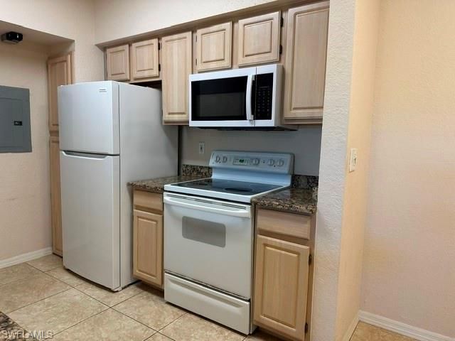 23660 Walden Center Dr, Unit 306, Estero, FL 34134 Photo