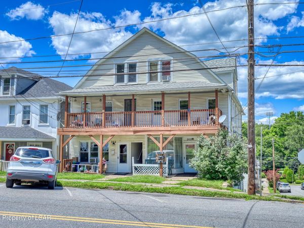 262 Lee Park Avenue, Hanover Township, PA 18706