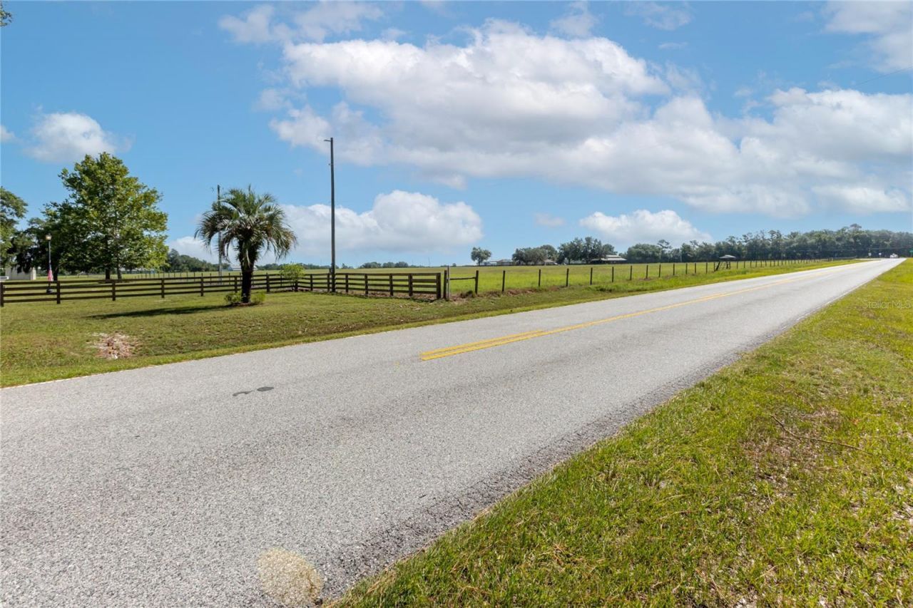 24063 Hayman Road, Brooksville, FL 34602 Photo