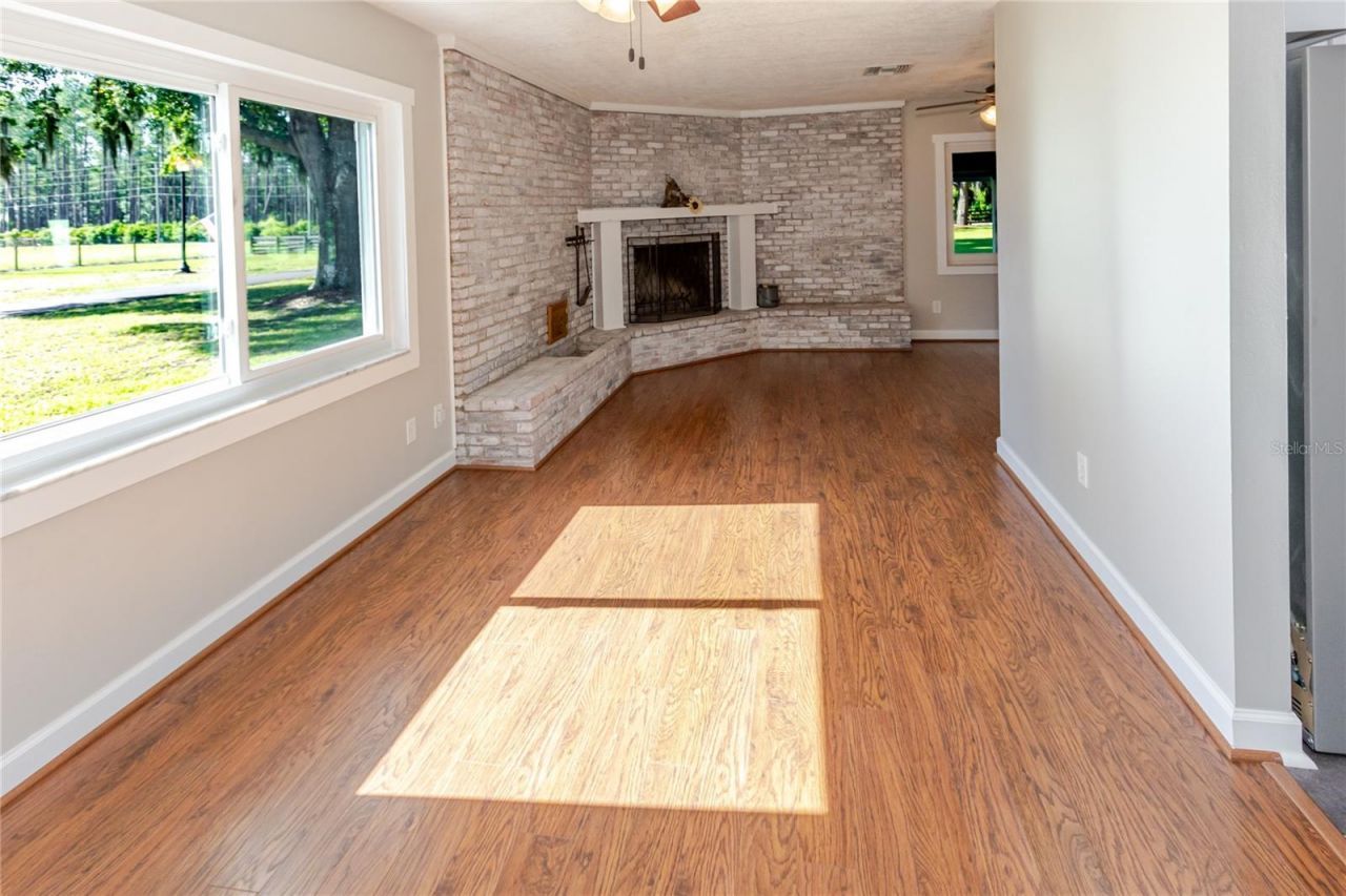 24063 Hayman Road, Brooksville, FL 34602 Photo
