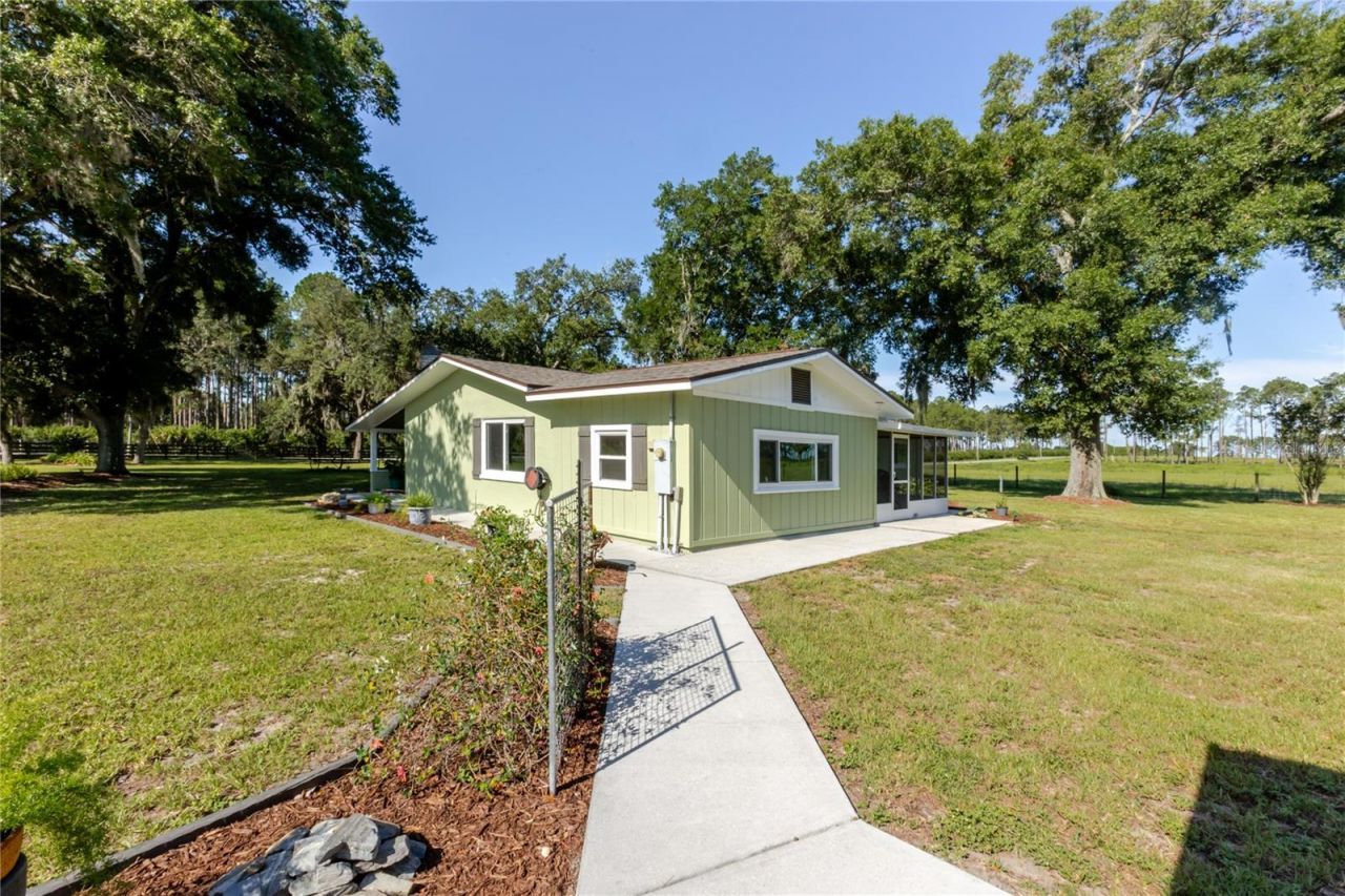 24063 Hayman Road, Brooksville, FL 34602 Photo