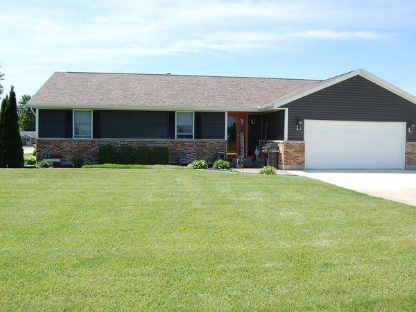 910 Baker Road, Versailles, OH 45380
