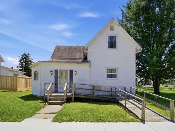 209 W Plum Street, Saint Paris, OH 43072