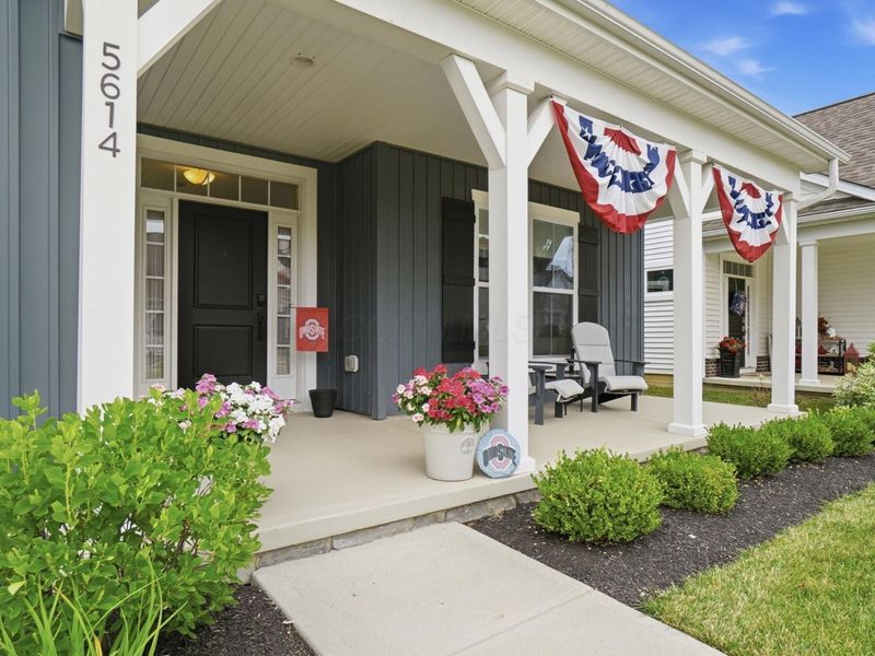 5614 Jessica Lane W, Powell, OH 43065 Photo 2