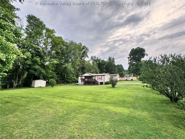 47 Tincher Road, Fayetteville, WV 25840