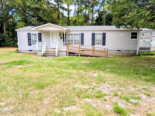 35 Saddle Ridge Road, Currie, NC 28435