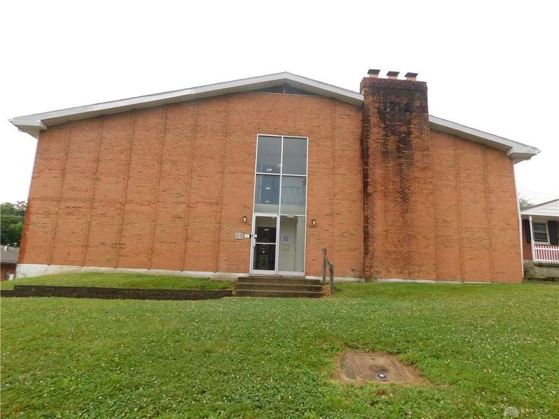 1718 Radio Road, Unit D, Dayton, OH 45403 Photo 2