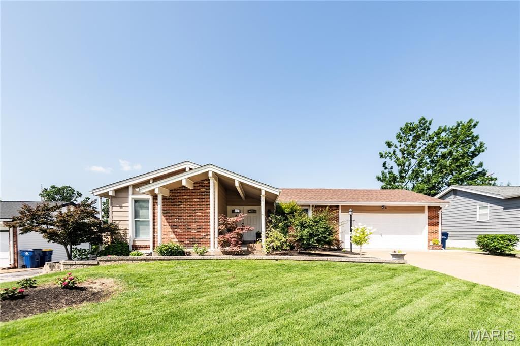 2016 Brutus Court, Fenton, MO 63026 Main Photo