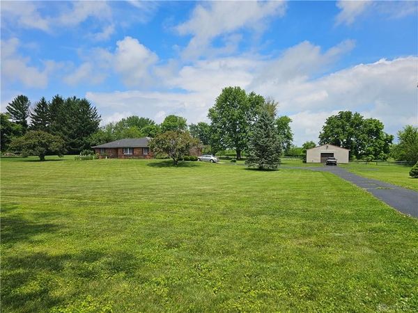 1376 Foust Road, Xenia Twp, OH 45385