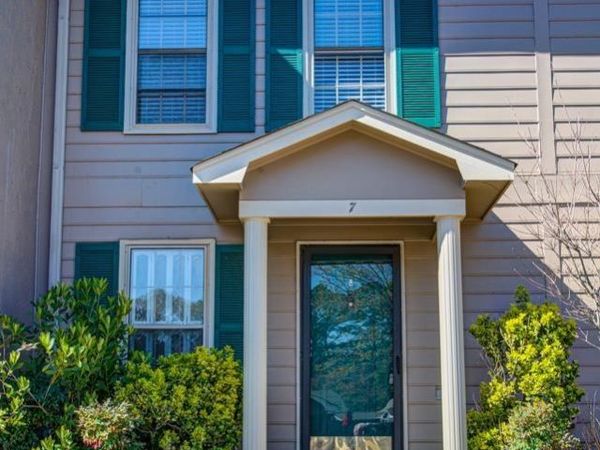 8151 Oldfield Road SW, Unit 7, Huntsville, AL 35802