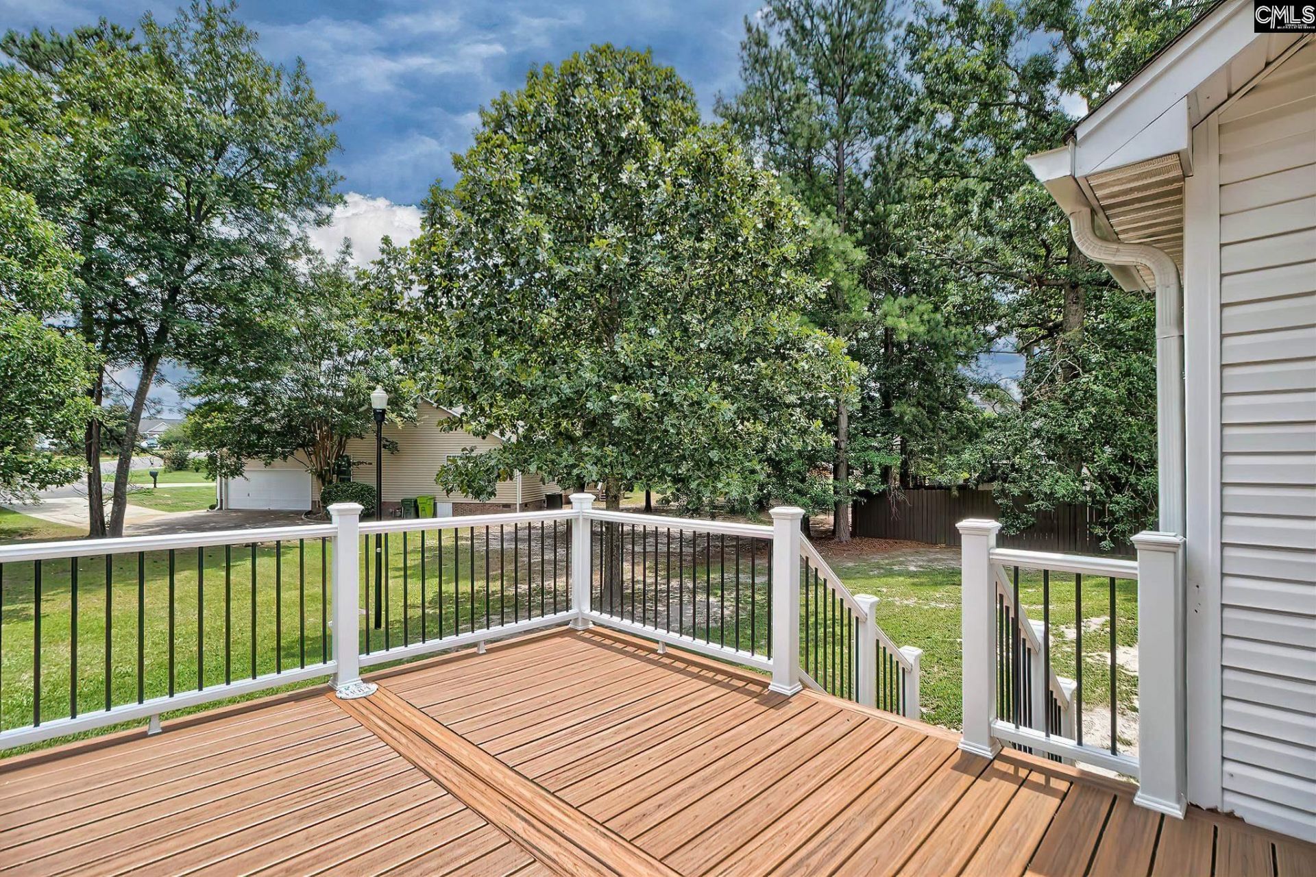 208 Worthington Parkway  Photo 6