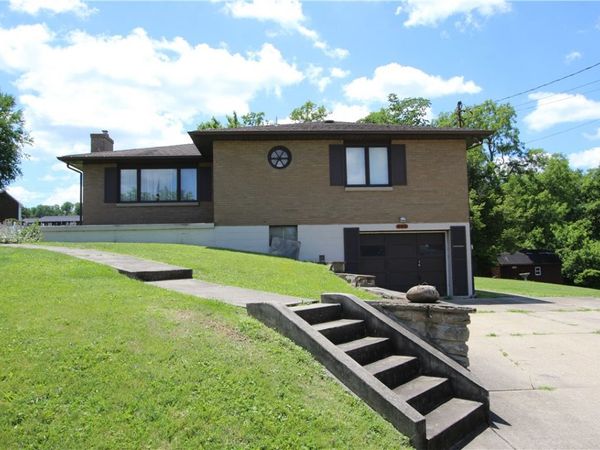 142 3rd Avenue , New Eagle, PA 15067