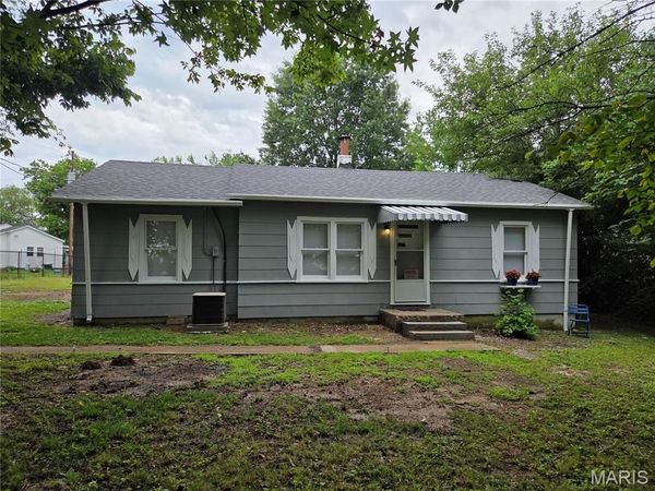 245 Old Springfield Road, Bourbon, MO 65441